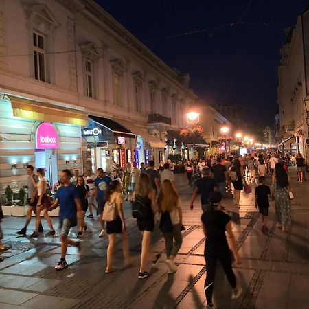 Iva City Center Belgrade Extérieur photo