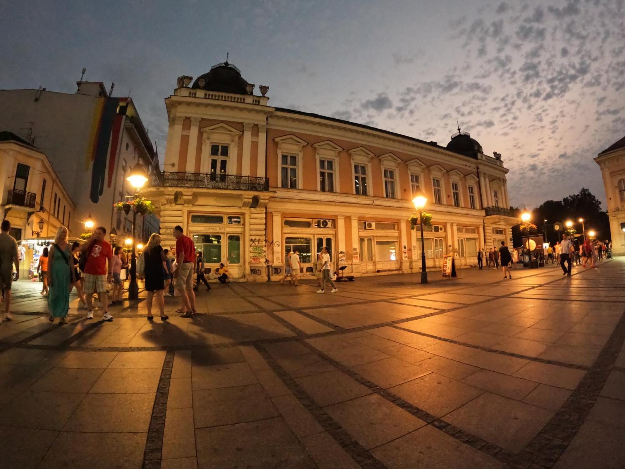 Iva City Center Belgrade Extérieur photo