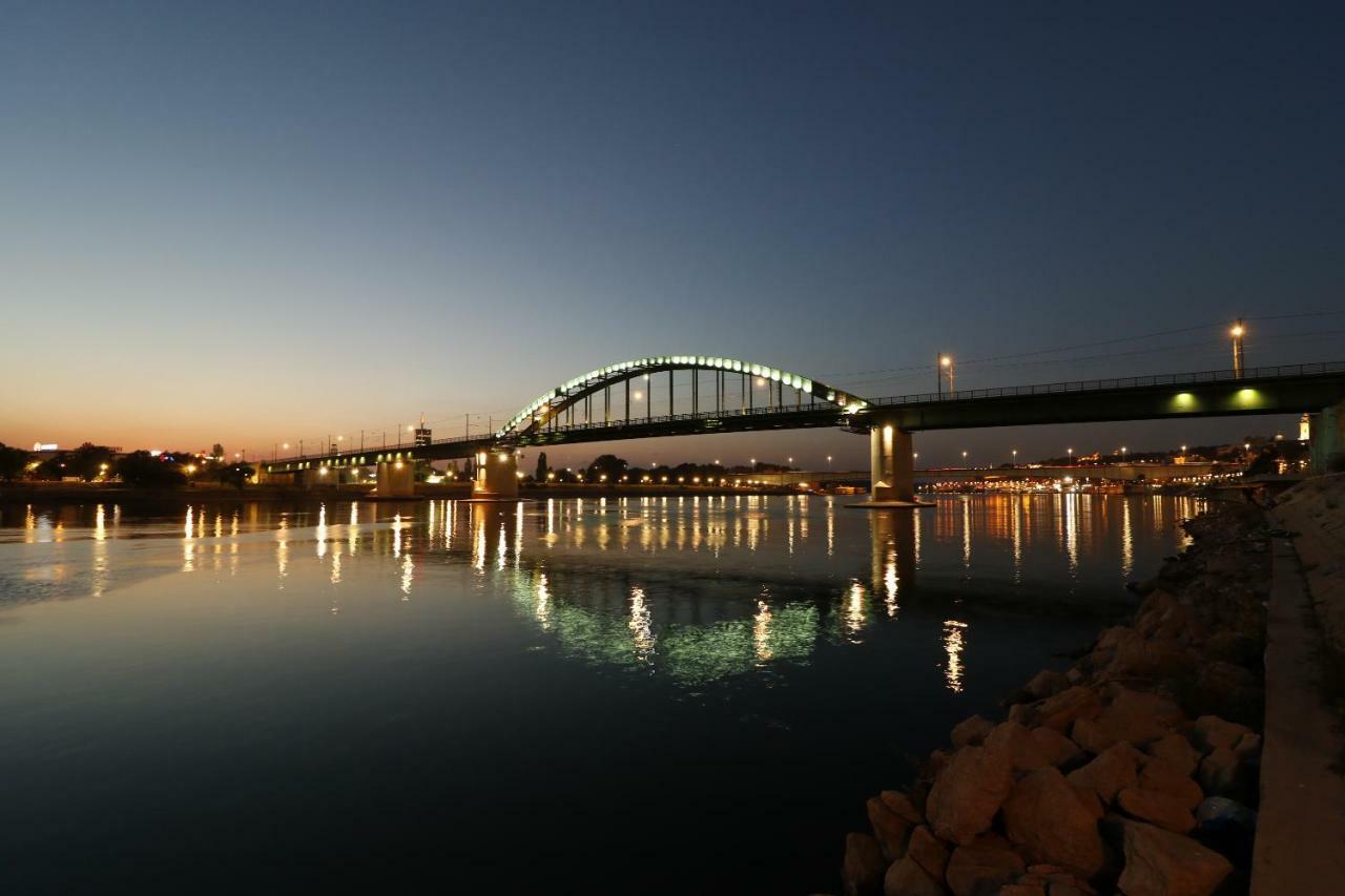 Iva City Center Belgrade Extérieur photo